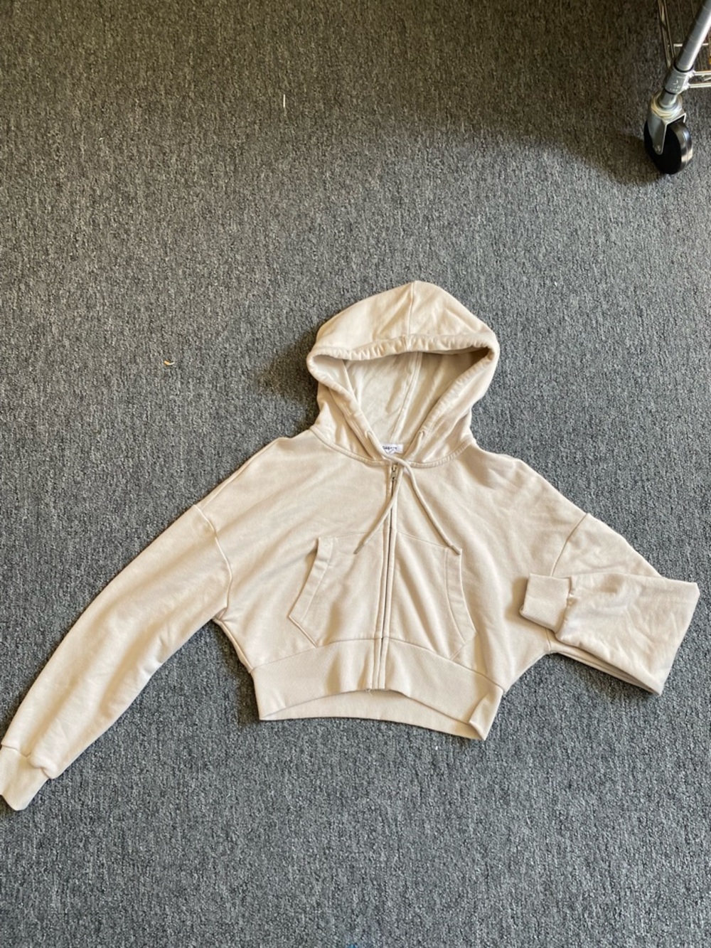 Garage Cream Cropped Zip-Up Hoodie